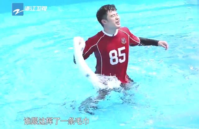 《奔跑吧》为什么陈赫被杜江害落水却没有怨言