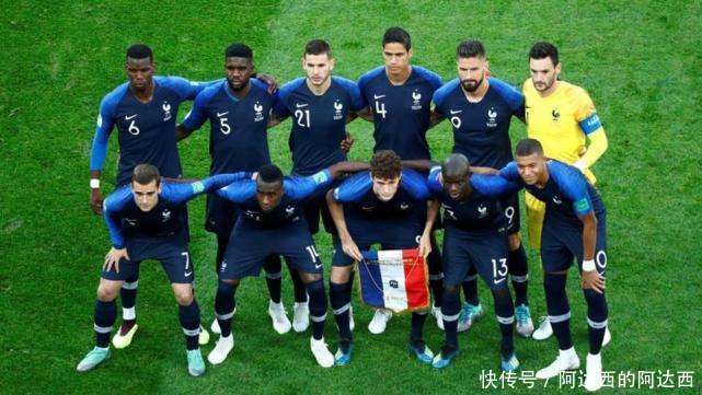 本泽马落选国脚怒批法国: 世界杯夺冠却依然丑