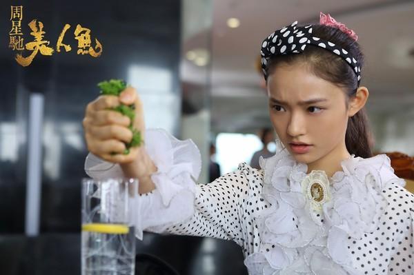 看腻了林允baby唐嫣式傻白甜，再看张天爱辛芷蕾吕佳容式攻黑狠