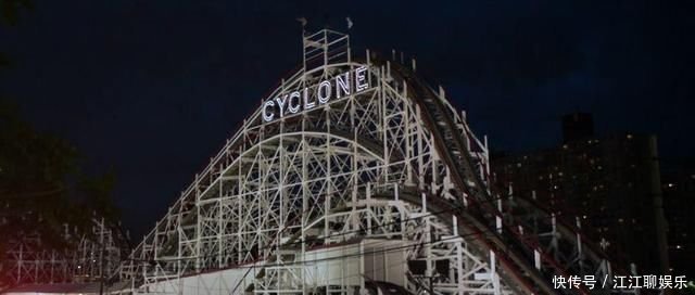 侠》又被粉丝挖出了一个彩蛋!跟冬兵和美队有