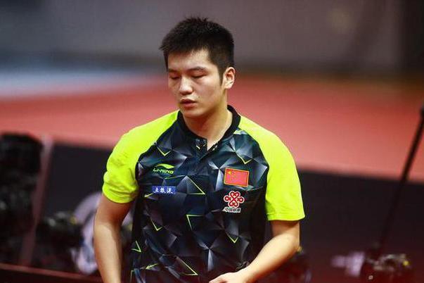 国乒樊振东绯闻女友晒照片,母女貌美如花!网友