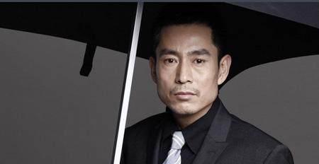 他本是钢铁工人出身,在《琅琊榜2》中饰演第一