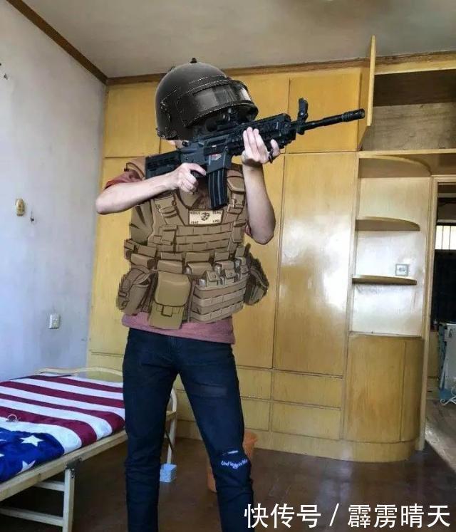 不把我P得有创意一些,大神:斗牛场惊现一老人超美女图片