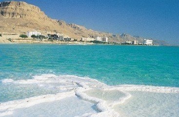 死水 的背景