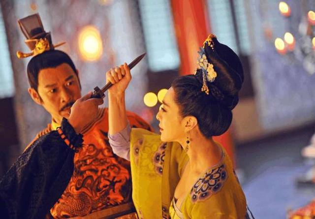 武则天跟了李世民12年没怀孕,为何与李治在尼姑庵一夜就怀孕了?