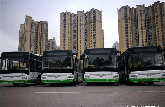 公交车一辆多少钱