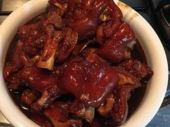 猪脚怎么卤的软糯 t019103df02295aa554.png?size=341x255