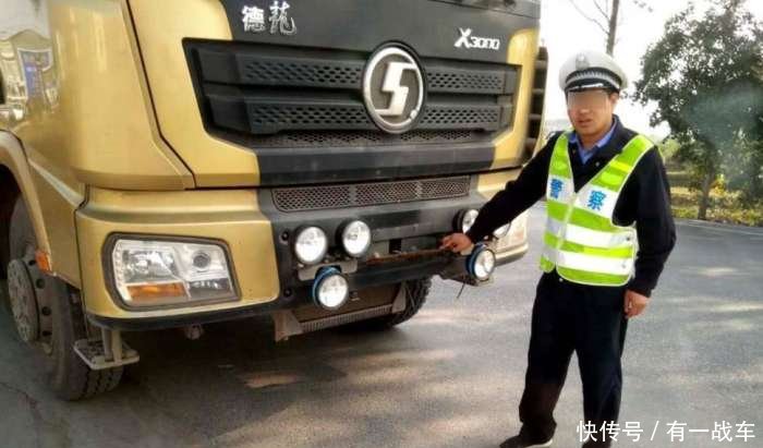 驾照降级正式实施!这三种情况必降,车主驾驶证