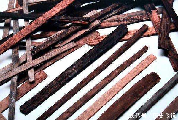 古城出土战国古井,古井中有三万六千枚秦朝竹