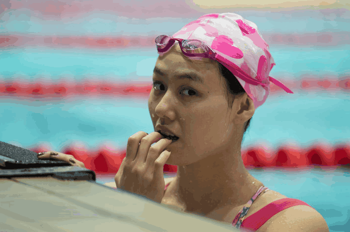 26秒98!雅加达亚运会中国泳坛第一美女,打破世