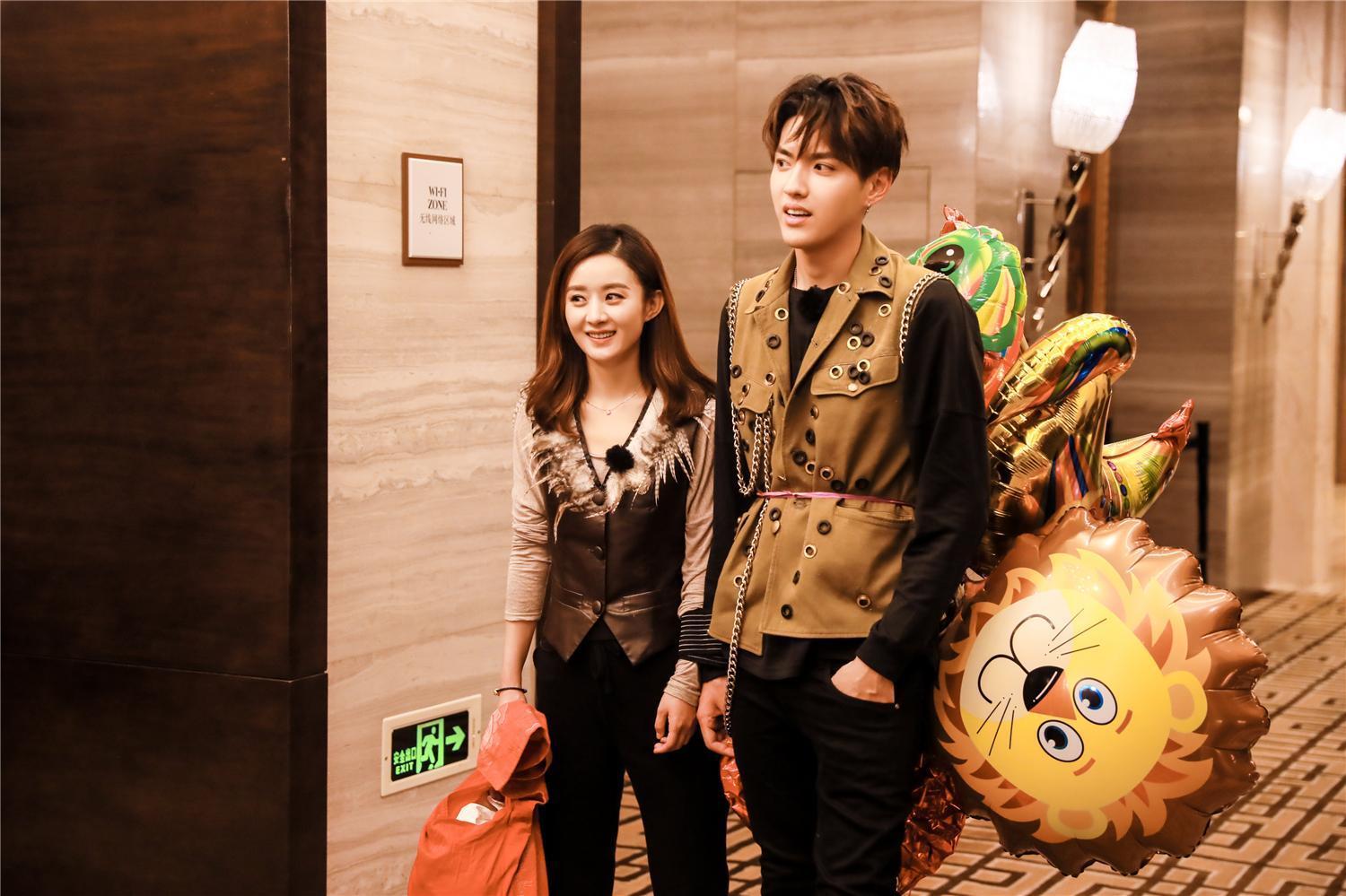 为什么赵丽颖吴亦凡粉丝互撕这么厉害?