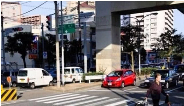 日本到底什么样，家家有别墅，户户有小汽车？带你认识真正的日本