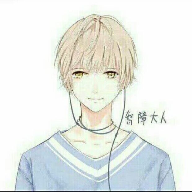 和一个带耳机穿白蓝T恤的动漫男生是情头的动漫女女头像_360问答