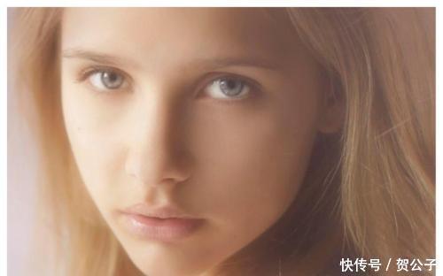 老司机教你如何不失风度又幽默的回复女生短信