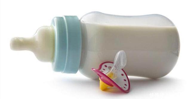 宝宝不喝奶粉的2个要点!没有经验的妈妈,快点