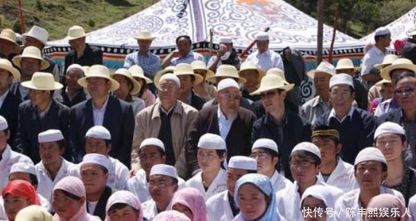 维吾尔族美女为何不嫁汉族人?专家:因一个需求