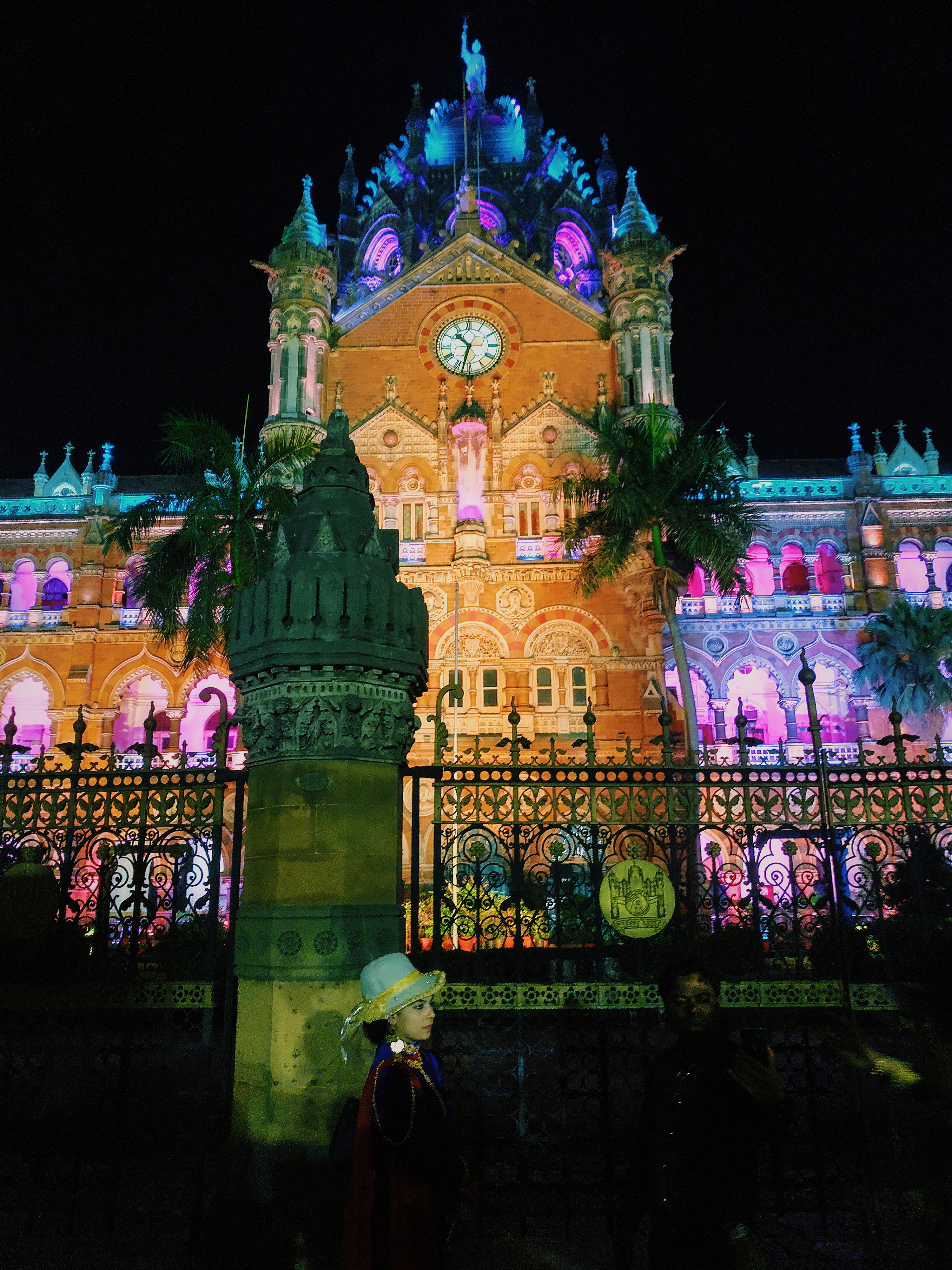 我去过的最美火车站:印度孟买维多利亚火车站