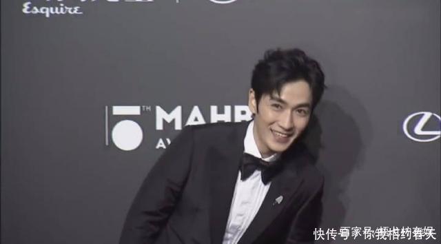 朱一龙出席活动随身携带挖土工具,处处藏着小