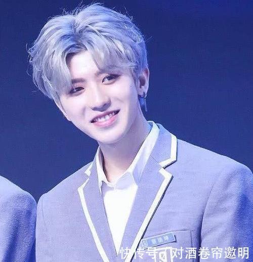 谢娜1亿粉丝已经不算什么,他一条微博,仅转发