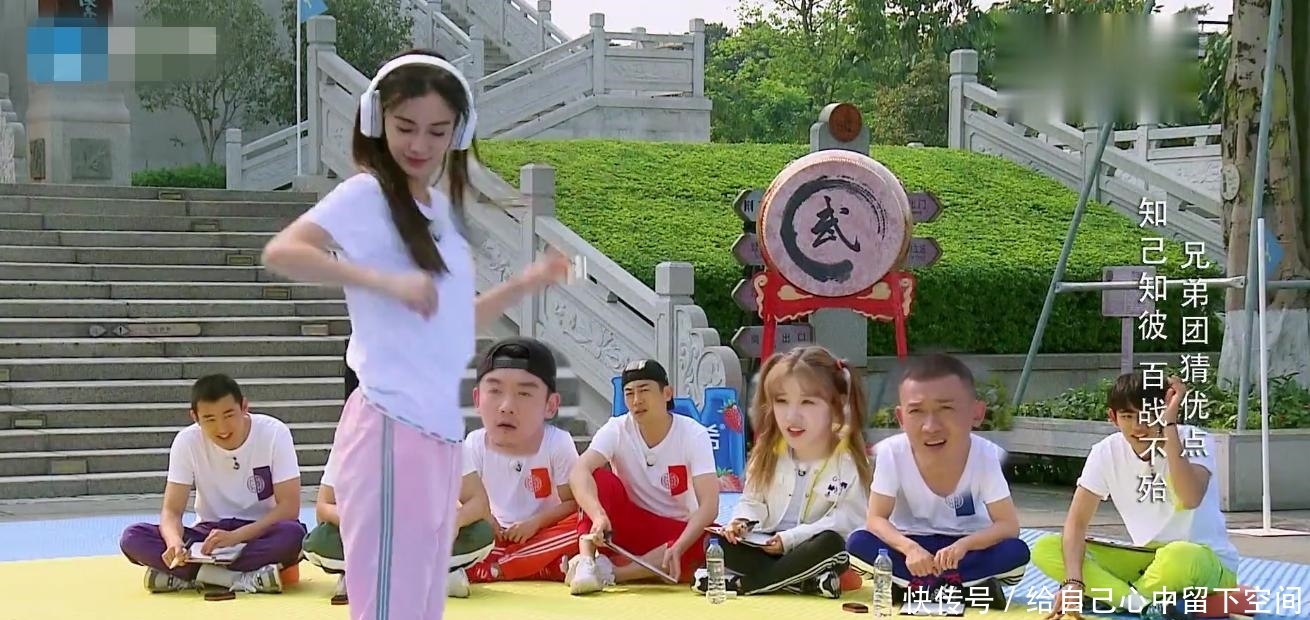 baby再现失态自夸大全,夸张演技好,大家的像动画图片狗头表情表情包图片