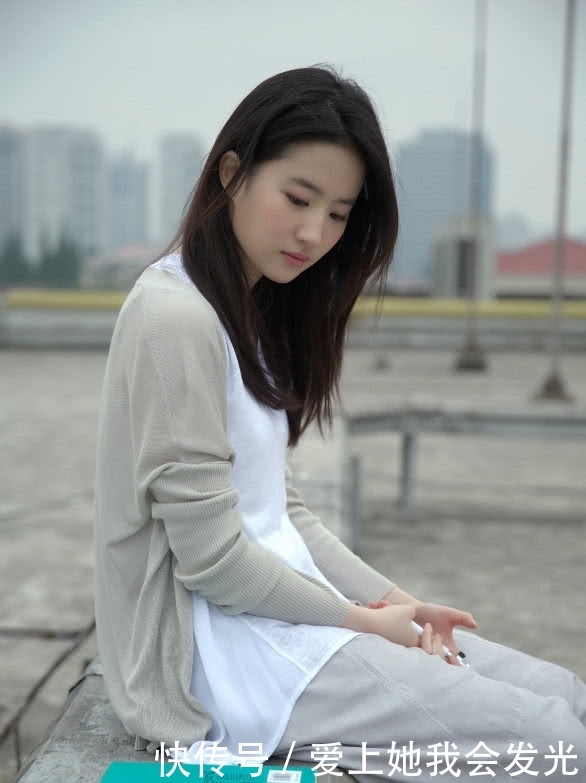 刘亦菲你是吃了防腐剂吗,最新写真照曝光:梦中