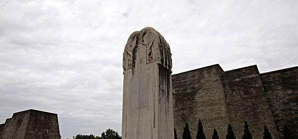 武则天为何给自己树立重达一百吨无字碑毛主席一语点破!