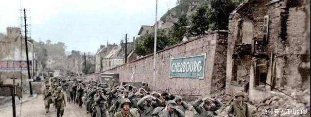 二战彩色老照片遭俘虏的德军士兵,笔直地站在