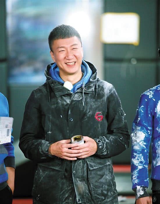 极限挑战第五季阵容,黄渤孙红雷退出,迪丽热巴