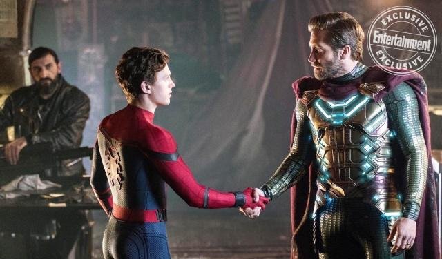 《复联4》美式翘臀算什么你看《蜘蛛侠2》的