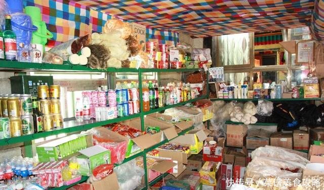 投资20万的小超市,老板舍不得请员工,实际收入