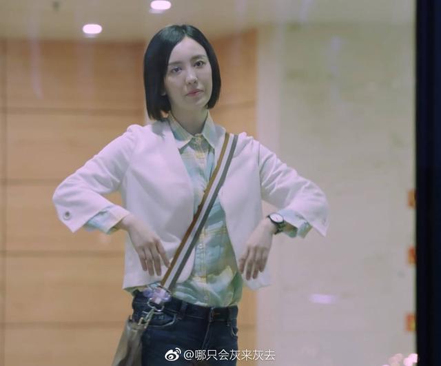 吕佳容盛世美颜在《执行利剑》中瞬间崩塌，假发造型被骂一个暑期