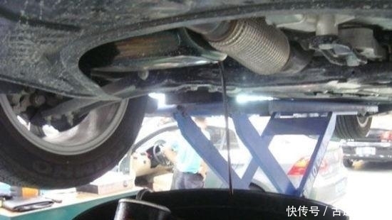 新车多少公里换机油