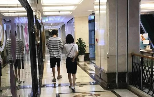 下一对直接领证的会是他们？林更新王丽坤同看婚房，被曝好事将近