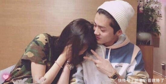 关晓彤凌晨为鹿晗庆生, 晒女友视角照片, 狂撒狗