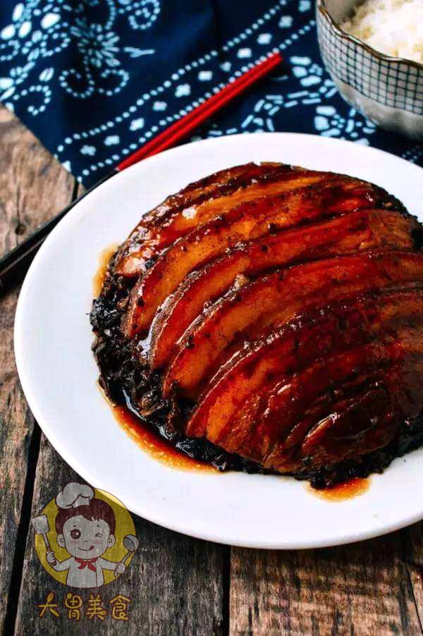 做红烧肉放不放大蒜 t01c8b1bee2eb45a5e3.jpg?size=600x902