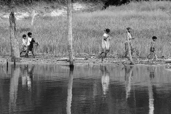 究竟是社会变了,还是人变了?