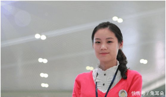 越南姑娘走进中国飞机场后感叹:越南5个机场也