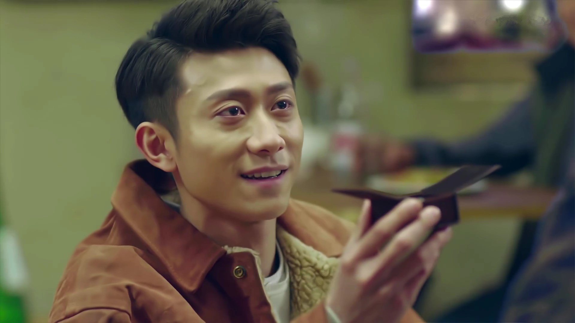 张一山因身体状况上热搜 带病工作实力诠释守