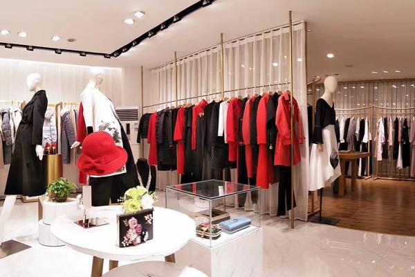 实体女装店进货十字箴言 学会再也不担心压库存了