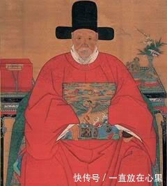 百姓这位大人真是衣冠禽兽啊,官员很高兴并说