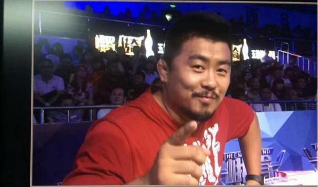 一龙回应格斗教练,出多少钱,我也不会和你打_