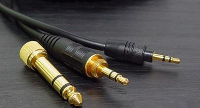 三星液晶电视音频输出接口(迷你插孔)_360问答