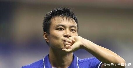 国足主教练李铁就职