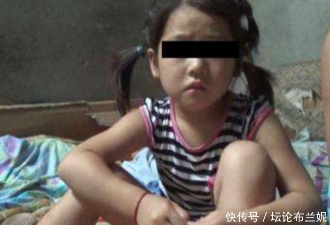 女孩肚子痛身体不舒服，父亲带她去医院检查，医生选择了报警