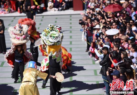 洛杉矶佛光山西来寺大年初一祈福庆新春