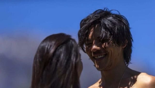 向佐郭碧婷拍婚纱照,郭碧婷小腹隆起疑怀孕,向