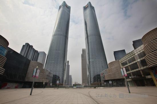 人流稀疏 春节期间南昌上演\"空城计\"