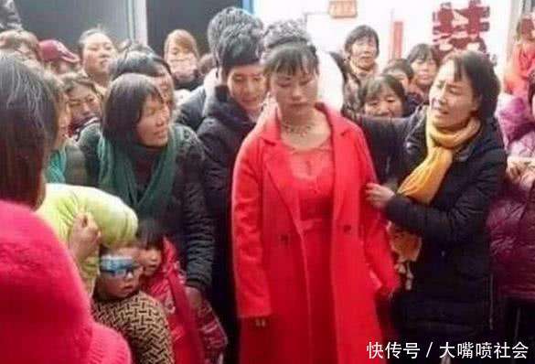 父母为了20万彩礼钱逼着女儿嫁给村里的杀猪