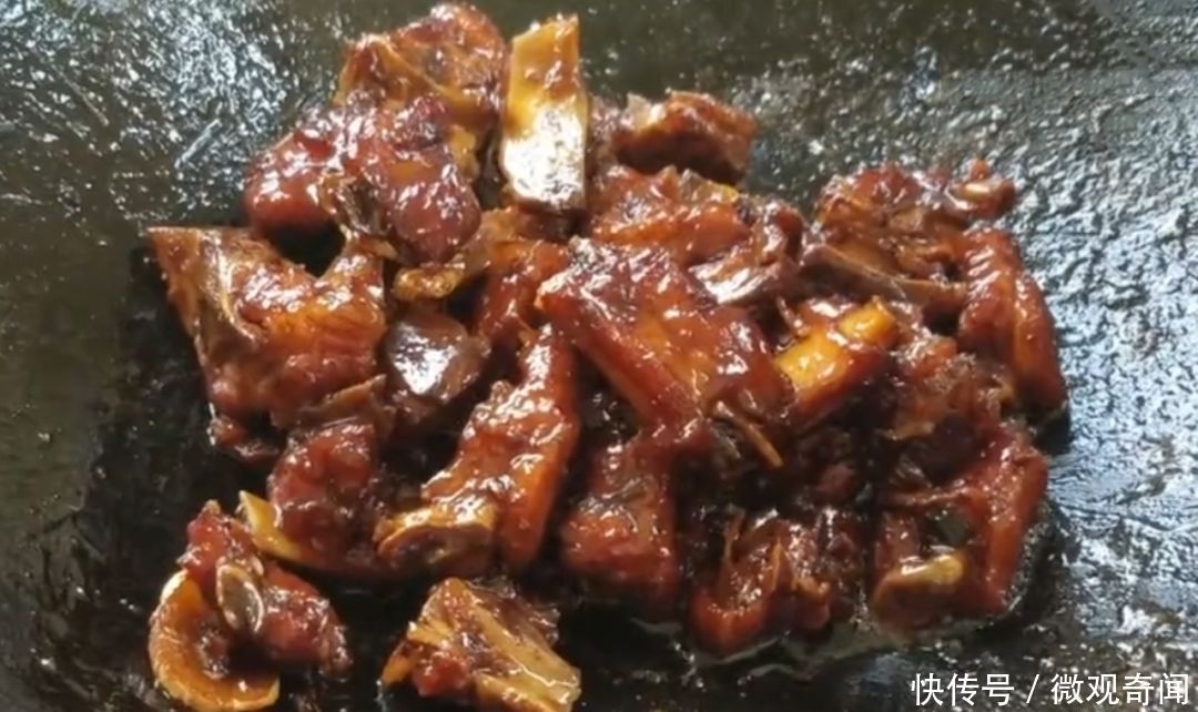 可乐排骨的做法最快最好吃 t01db25c33fc6bdbf9a.jpg