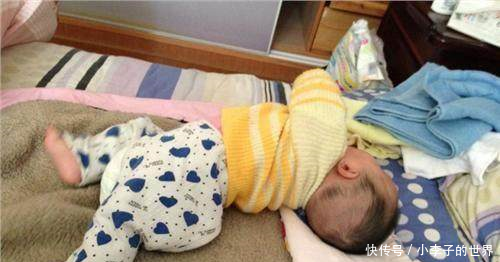 宝宝睡觉喜欢咬下嘴唇怎么改掉这个习惯医生有